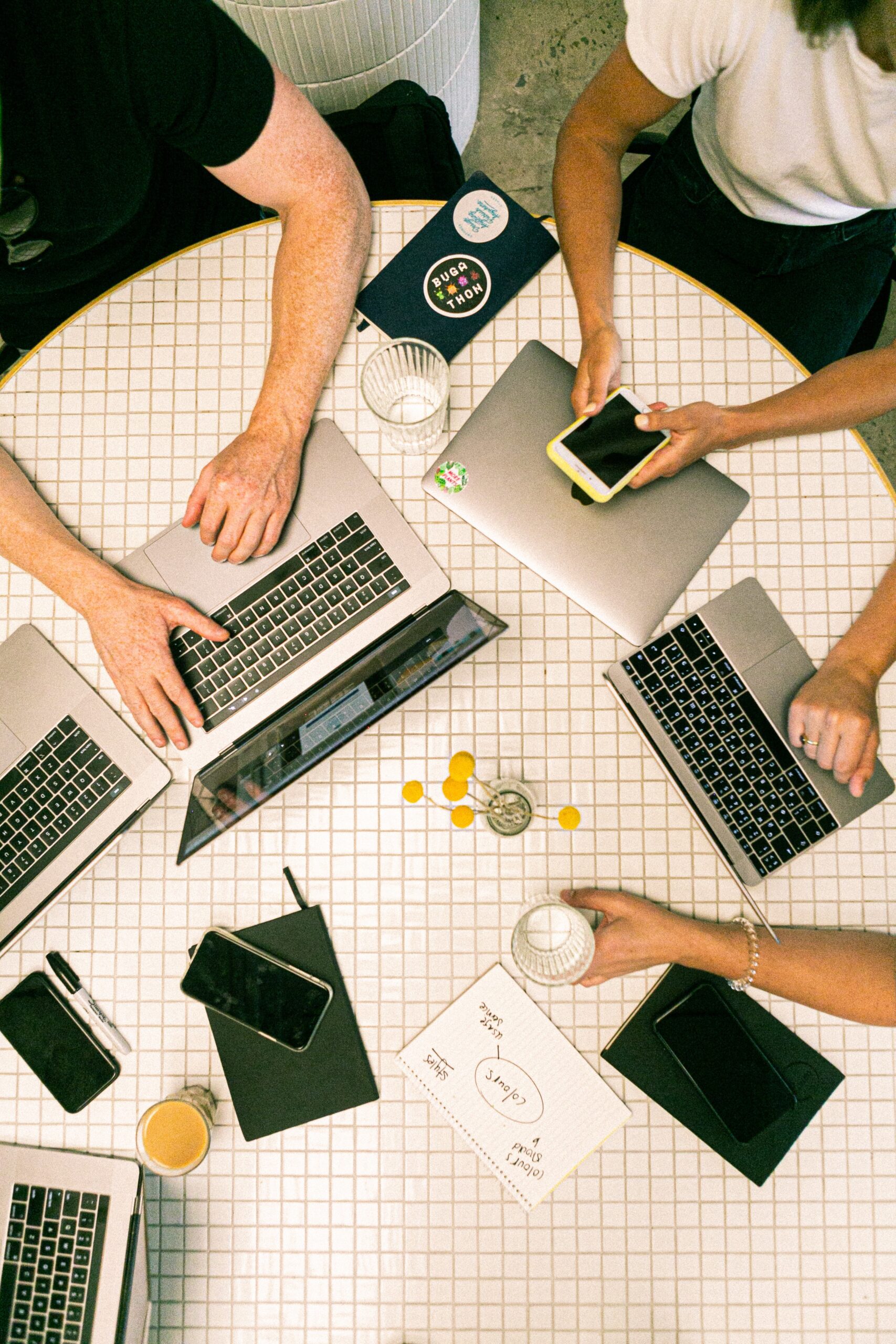 Image 5 - Teamwork people with laptops
